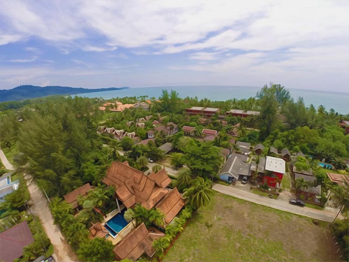 Villa Chaya Khao Lak Exteriör bild